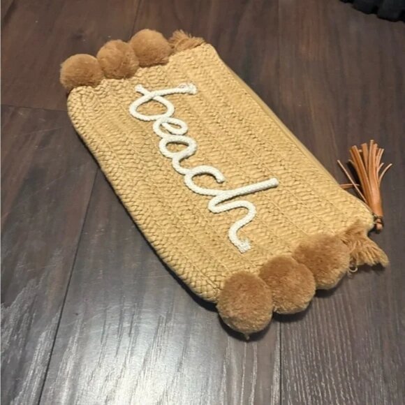 SHEIN Boho 'Beach' Straw Clutch Handwoven Summer Vacation Bag with Pom-Pom Trim - Picture 4 of 4